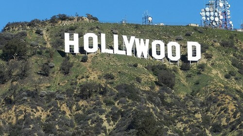 Tượng đài và bao cao su | Vietnam Fraternité