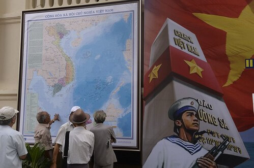 Trung Quốc xâm chiếm trên thực tế, Việt Nam chỉ phản đối suông ? | Vietnam Fraternité
