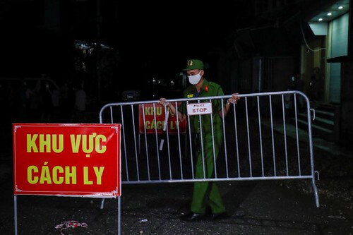 Chống dịch Covid : rối loạn đường banh, mạnh ai nấy cách ly | Vietnam Fraternité