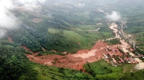 Quốc hội "thông qua" luật "Tàn phá môi trường" | Vietnam Fraternité