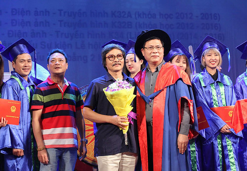 Nghệ sĩ nhân dân, Tiến sĩ và ‘không có gì quý’ ! | Vietnam Fraternité