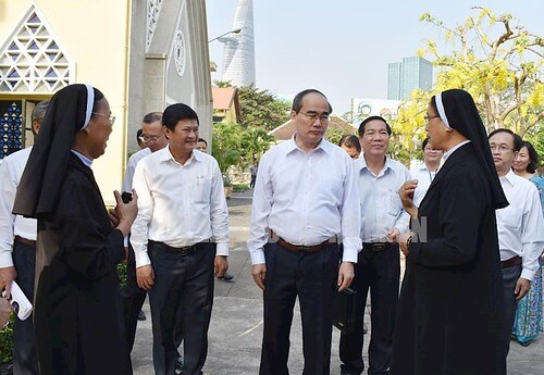 Đất đai của cơ sở tôn giáo : mượn xong rồi chiếm luôn | Vietnam Fraternité