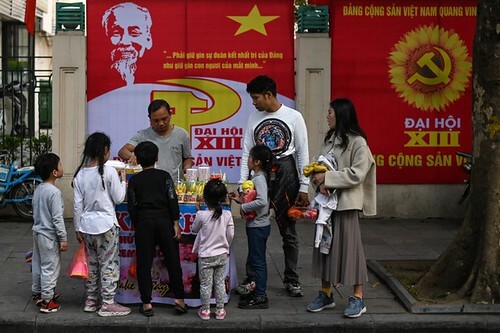 Củng cố chế độ : Sức ép lớn đối với quan chức và cảm tưởng về chính sách đột phá | Vietnam Fraternité