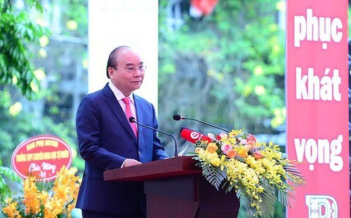 Vì sao sinh viên Việt Nam luôn cam chịu ? | Vietnam Fraternité