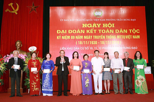 Xúi nhân dân làm cách mạng để Đảng lãnh đạo : quá khôn ! | Vietnam Fraternité