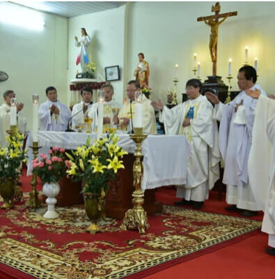 Tỉnh ủy Hòa Bình : Miệng quan mà không bằng trôn trẻ | Vietnam Fraternité