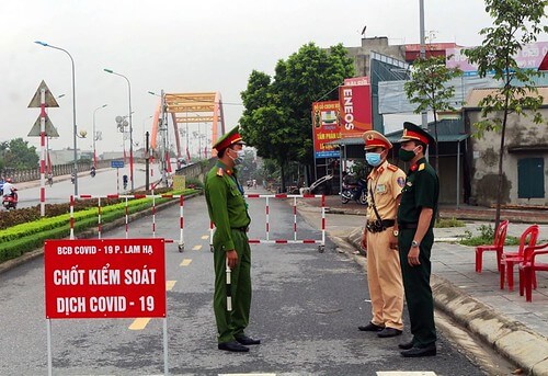 Tất cả chỉ là những cơn tự sướng, thế rồi... "toang !" | Vietnam Fraternité