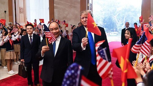 Việt Nam và bầu cử Mỹ : Tổng thống Trump làm 'ý Đảng gần lại lòng Dân' ? | Vietnam Fraternité