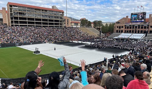 Người Việt ở Mỹ thành công, chính phủ Việt Nam giúp được gì ? | Vietnam Fraternité