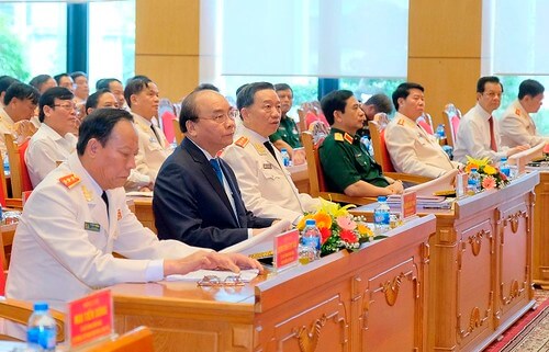 Bùi Quang Huy đào thoát : Thêm một vết đen trên mặt Bộ Công an | Vietnam Fraternité