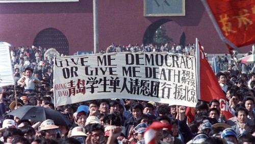 Vương Đình Huệ ‘giả dối bằng thơ’ và ‘cướp có trình độ !’ | Vietnam Fraternité