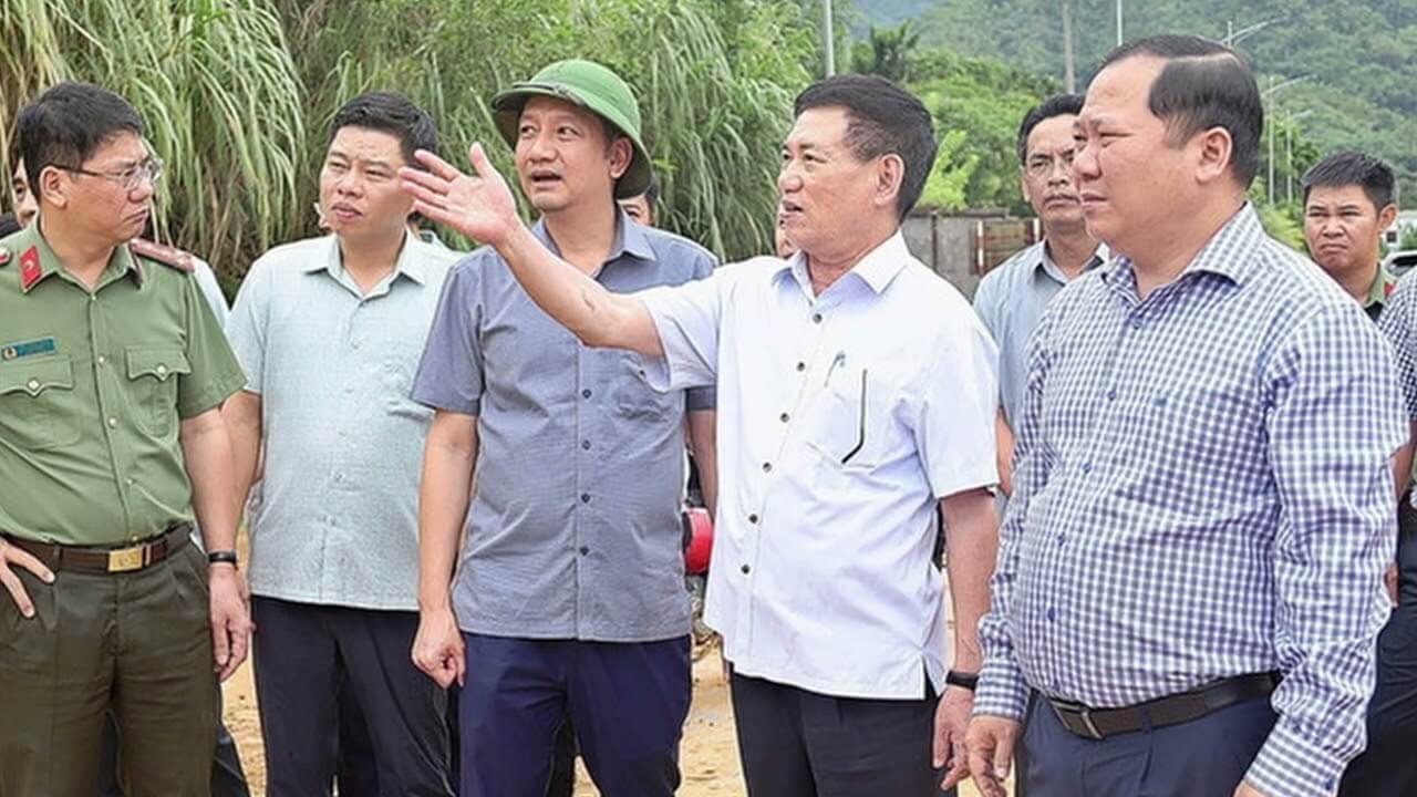 Tinh giảm cán bộ từ nay đến sau Đại Hội 14 của Đảng mới xong