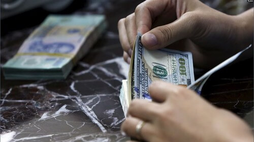 Một đô la Mỹ đổi được 25.700 đồng vào cuối năm 2024 | Vietnam Fraternité