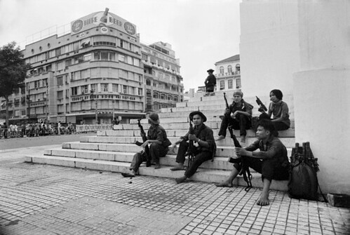 Ý kiến quanh tuyên bố "trả lại tiền gửi cho dân" sau ngày 30/4/1975 | Vietnam Fraternité