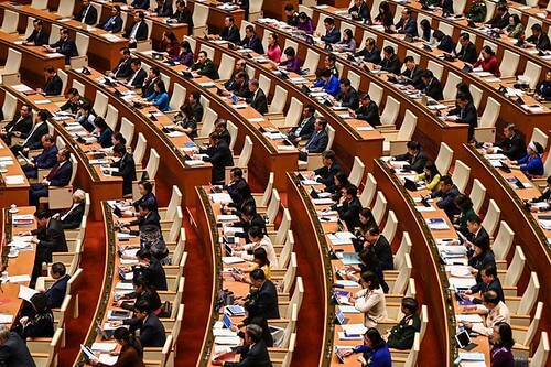 Quốc hội và Hội đồng nhân dân giám sát, làm sao để không chỉ là hình thức ? | Vietnam Fraternité