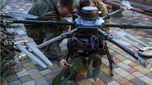 Điểm báo Pháp - F-16 Ukraine lập công đầu ngoạn mục | Vietnam Fraternité