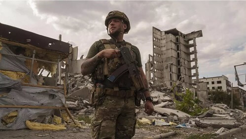 Điểm báo Pháp - Hòa bình vẫn ngoài tầm với của Ukraine | Vietnam Fraternité