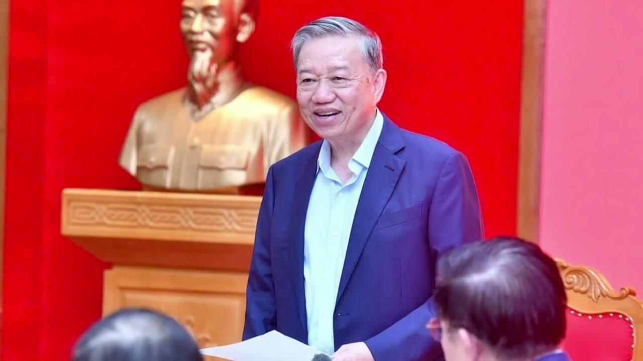 Không thể tưởng tượng được, sẽ thay đổi Hiến Pháp Việt Nam rất cơ bản!