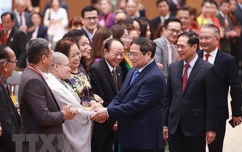 Đảng cộng sản Việt Nam lại mồi chào kiều bào | Vietnam Fraternité