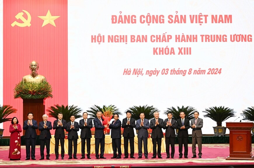 Tô Lâm toan tính giành trọn nhiệm kỳ trên đỉnh cao quyền lực | Vietnam Fraternité