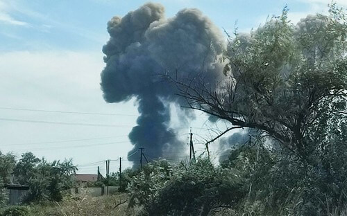 Nổ lớn trên bán đảo Crimea : kho đạn hay máy bay phát nổ ? | Vietnam Fraternité