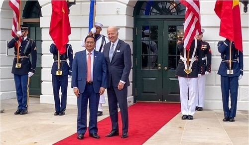 Phạm Minh Chính trên đất Mỹ : hội kiến Joe Biden, vấn đề nhân quyền | Vietnam Fraternité