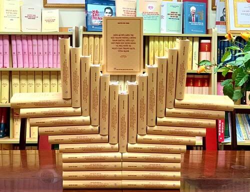 Tổng Trọng ra sách, bắt người - tù nhân lương tâm mất tiền | Vietnam Fraternité