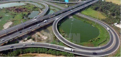 Bất ngờ : Việt Nam hủy sơ tuyển thầu quốc tế cao tốc Bắc-Nam | Vietnam Fraternité