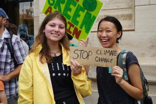 Tuổi trẻ Việt Nam tuần hành vì môi trường | Vietnam Fraternité