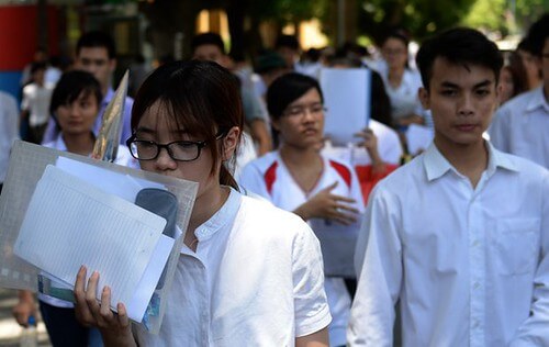 Gian lận thi cử, bao che cấp dưới phạm tội | Vietnam Fraternité