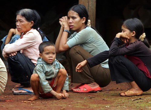 Giúp người thiểu số, Sài Gòn giãn cách để thu tiền, xuất khẩu nông phẩm | Vietnam Fraternité