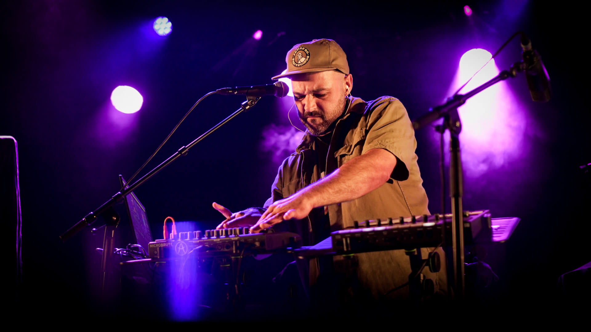 B-LOW | Star Wax Magazine