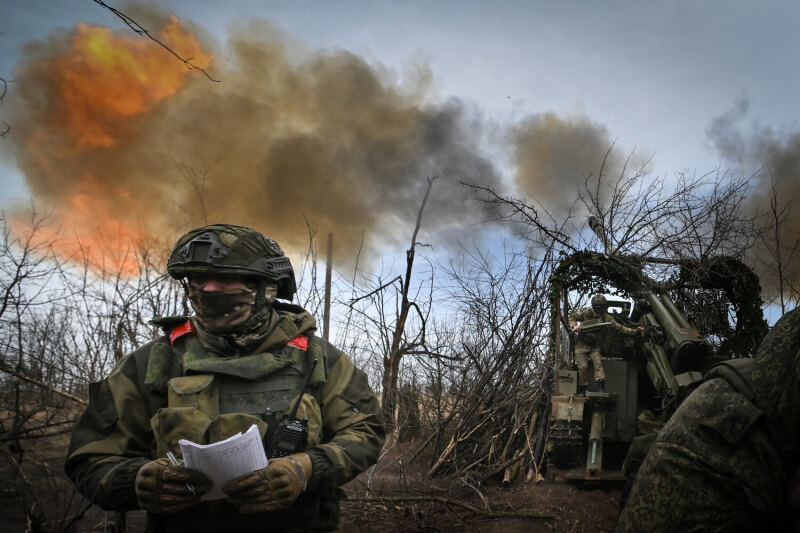 Điểm tuần báo Pháp - Nga "đang chuẩn bị" xâm chiếm một nước NATO ? | Vietnam Fraternité