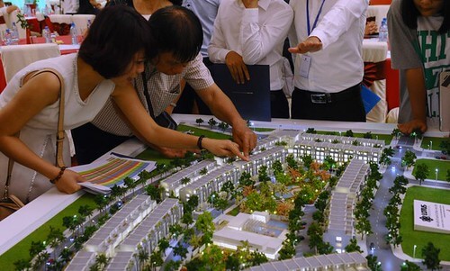 Người Trung Quốc mua nhà ở Việt Nam, Đài Loan phạt tàu cá Việt | Vietnam Fraternité