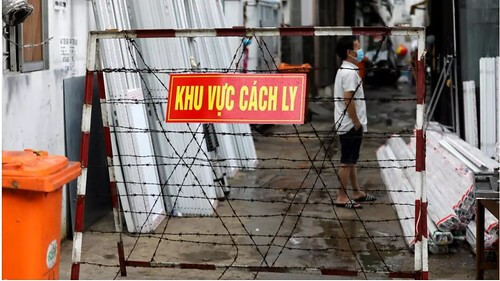 Covid : Việt Nam thí điểm cách ly tại nhà các "ca tiếp xúc trực tiếp" | Vietnam Fraternité
