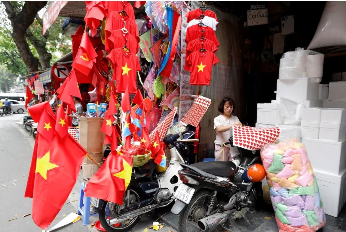 Việt Nam nỗ lực thoát khỏi bẫy Mỹ-Trung | Vietnam Fraternité