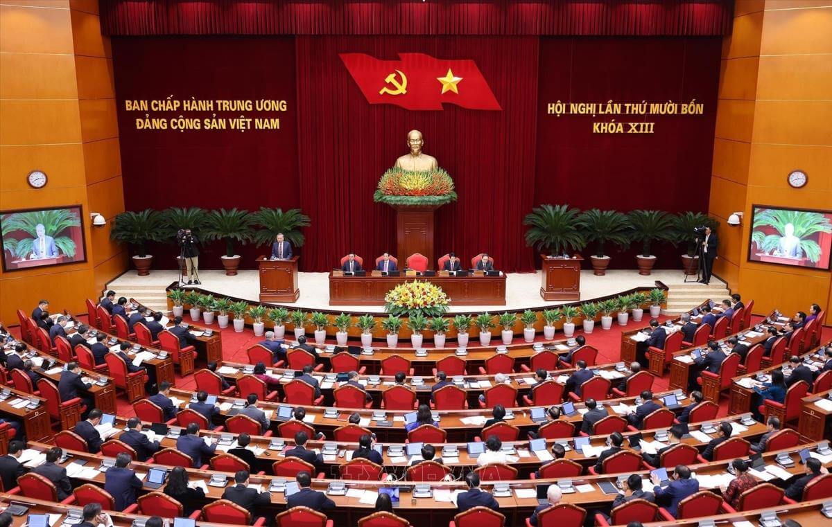 Những diễn tiến cuối cùng trước ngày khai mạc Hội nghị Trung ương 15 | Vietnam Fraternité