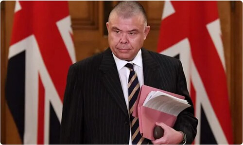 Chống Covid-19, Jonathan Van-Tam được Nữ hoàng Anh phong tước Hiệp sĩ | Vietnam Fraternité