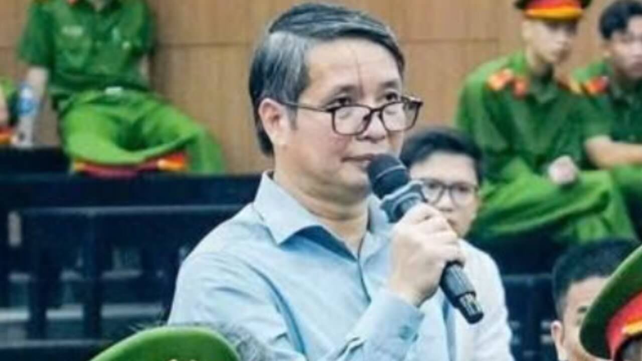 Vợ Phạm Thái Hà thật anh hùng! Hà có ăn tất 700 triệu không?