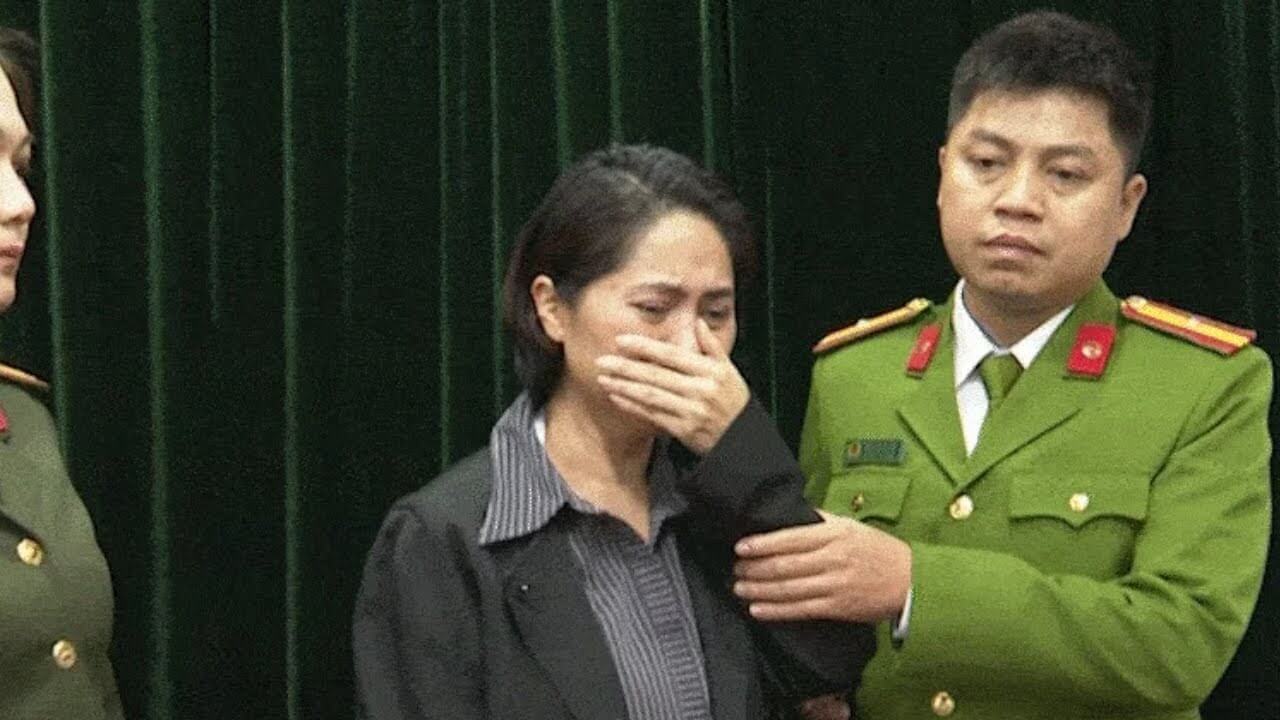 Bầu Hà thành kẻ lừa đảo bị tống giam! Nghệ sĩ chạy tan tác, khán giả như ong vỡ tổ!