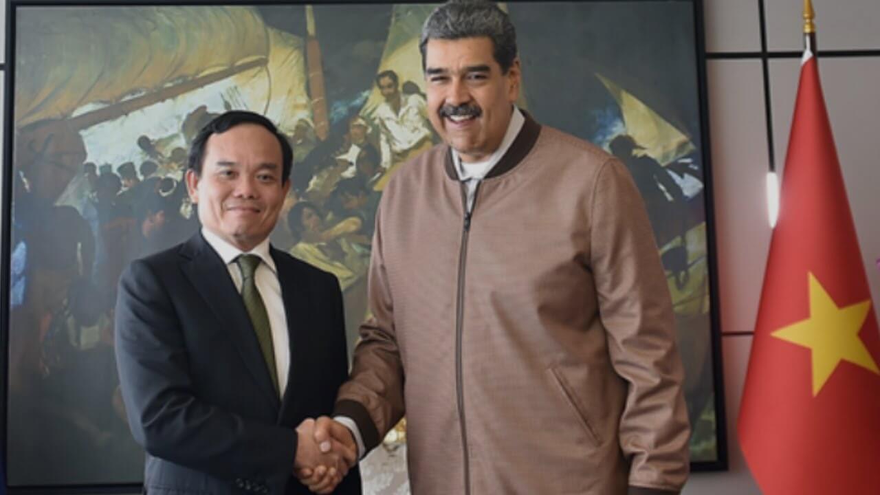 Vì sao Việt Nam xót xa, Cuba đau đớn, Trung Quốc độn thổ vụ bắt cóc TT Venezuala?