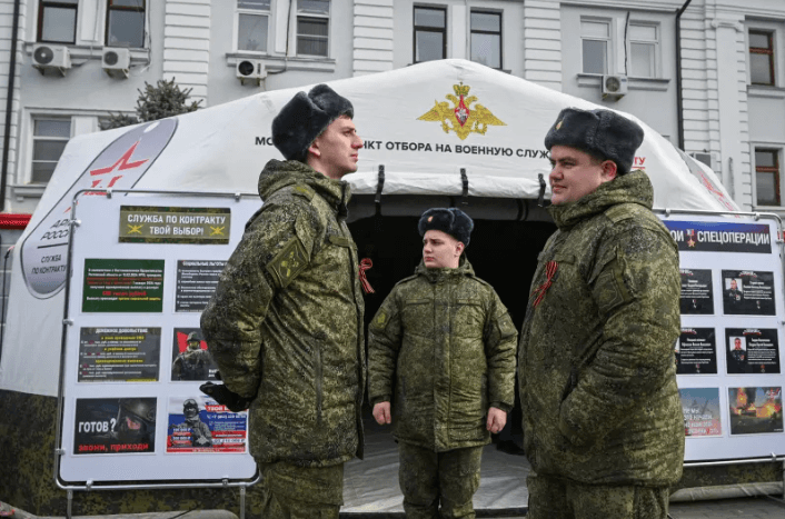 Bốn năm chiến tranh đã thay đổi xã hội Nga như thế nào ? | Vietnam Fraternité