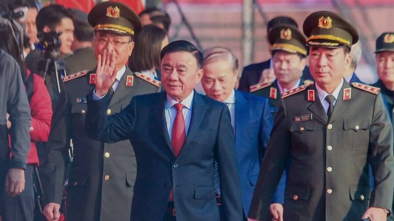 Quân đội rất lung linh hoành tráng trước ĐH 14! Đại hội lần này thật khác thường!