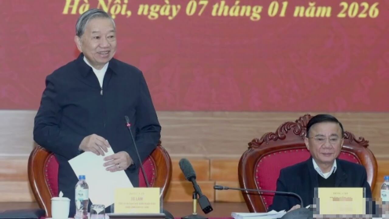 Hà Nội Lạnh lẽo, ĐH 14 lạnh lẽo: Vì sao các LĐ ta rất lo lắng?