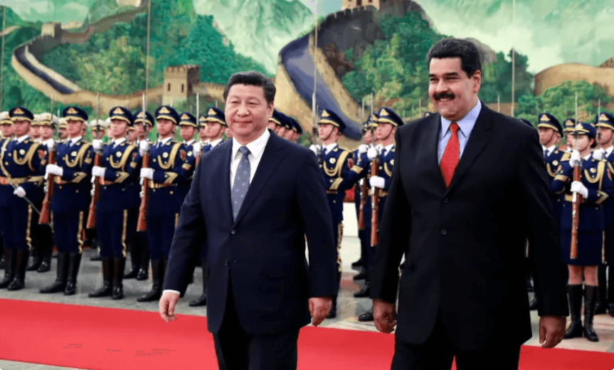 Tập rơi vào thế khó sau cuộc đột kích Venezuela của Trump | Vietnam Fraternité