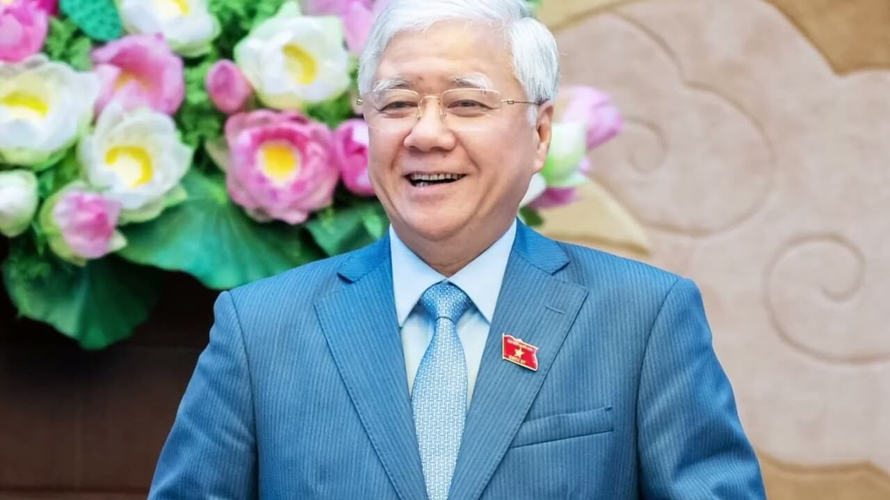 Ông Mẫn phát sốt vì Đỗ Văn Chiến bám cổ mình quá chặt! ai sẽ làm CT Quốc Hội?