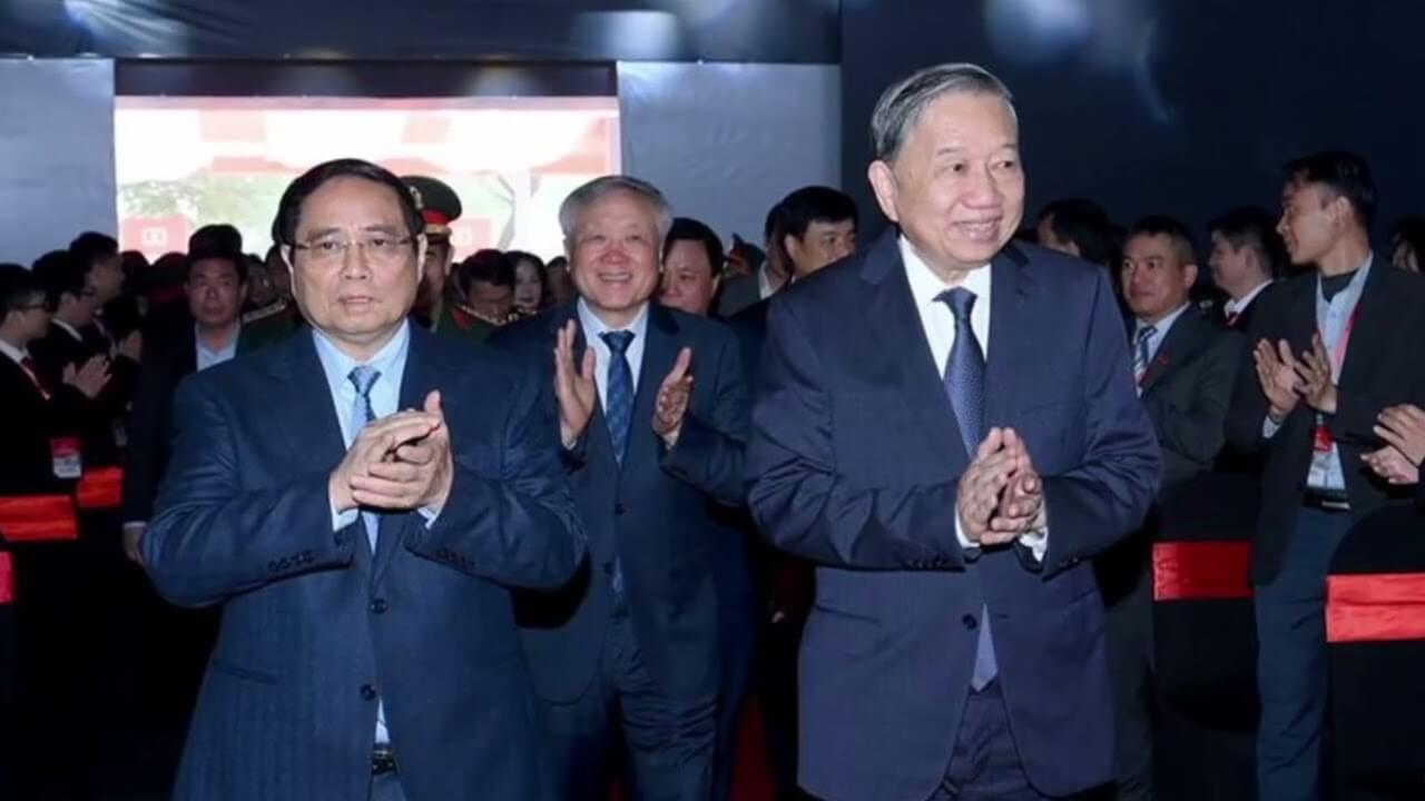 1 ông muốn ngồi 2 ghế! Có nhất thế hóa hay không?