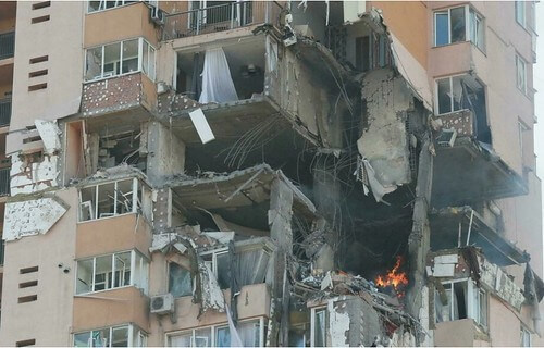 Tình hình chiến sự Ukraine tiếp tục sôi động qua ngày thứ 3 | Vietnam Fraternité