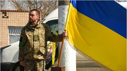 Điểm báo Pháp - Ukraine trường kỳ kháng chiến chống xâm lược | Vietnam Fraternité