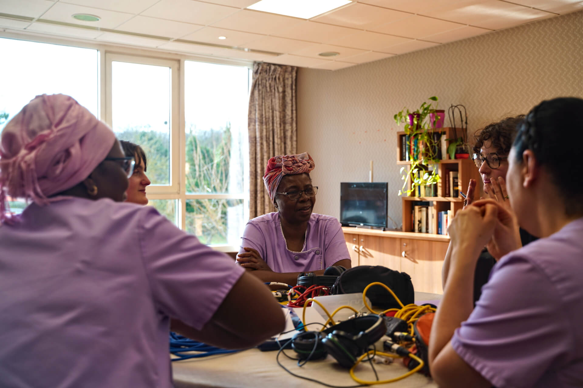 Invisibilisées, indispensables | Radio activite